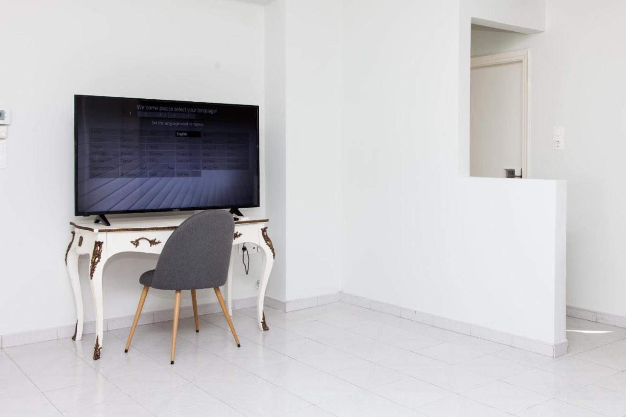 Apartmán Modern Apt In Heart Of Paleo Faliro! Atény Exteriér fotografie